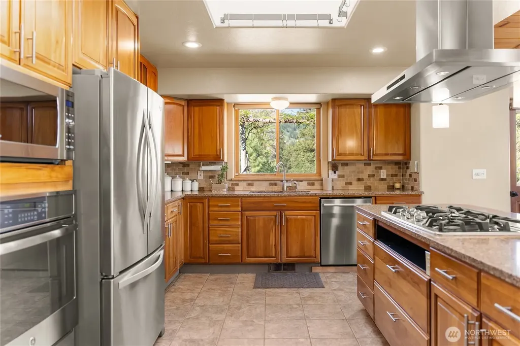 2621 Highway 153 Twisp WA 98856