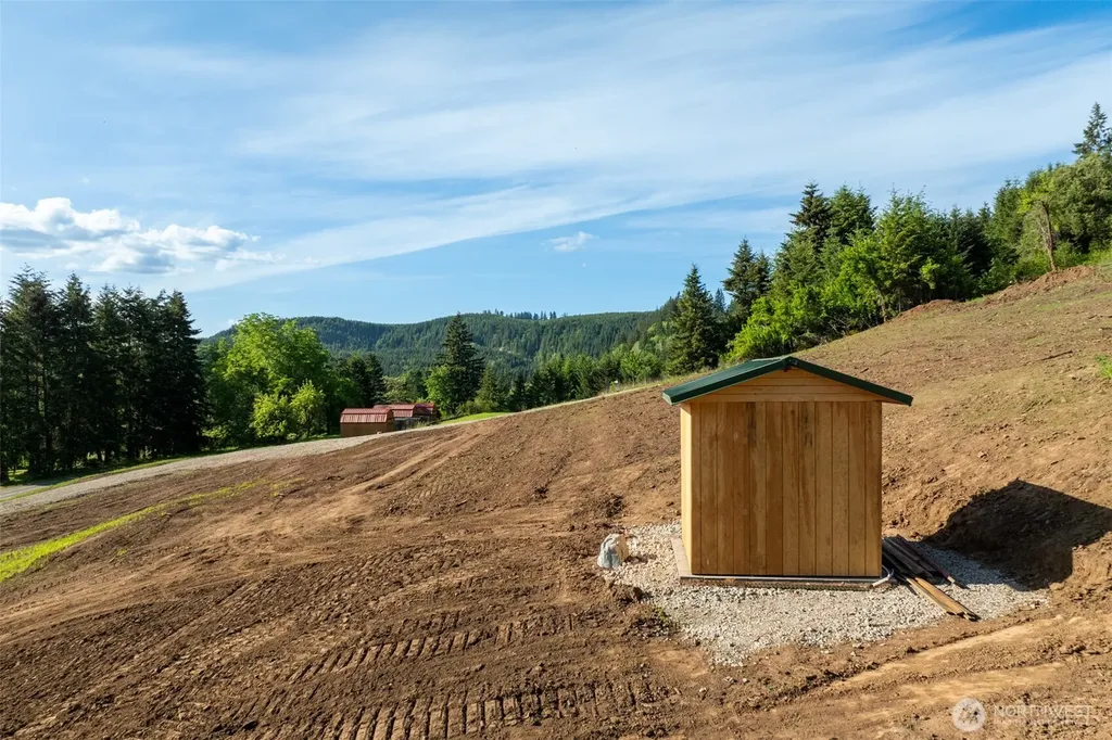 0 Lenora Lane Kelso WA 98626