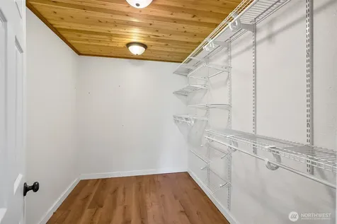 5827 176th Drive SE Snohomish WA 98290