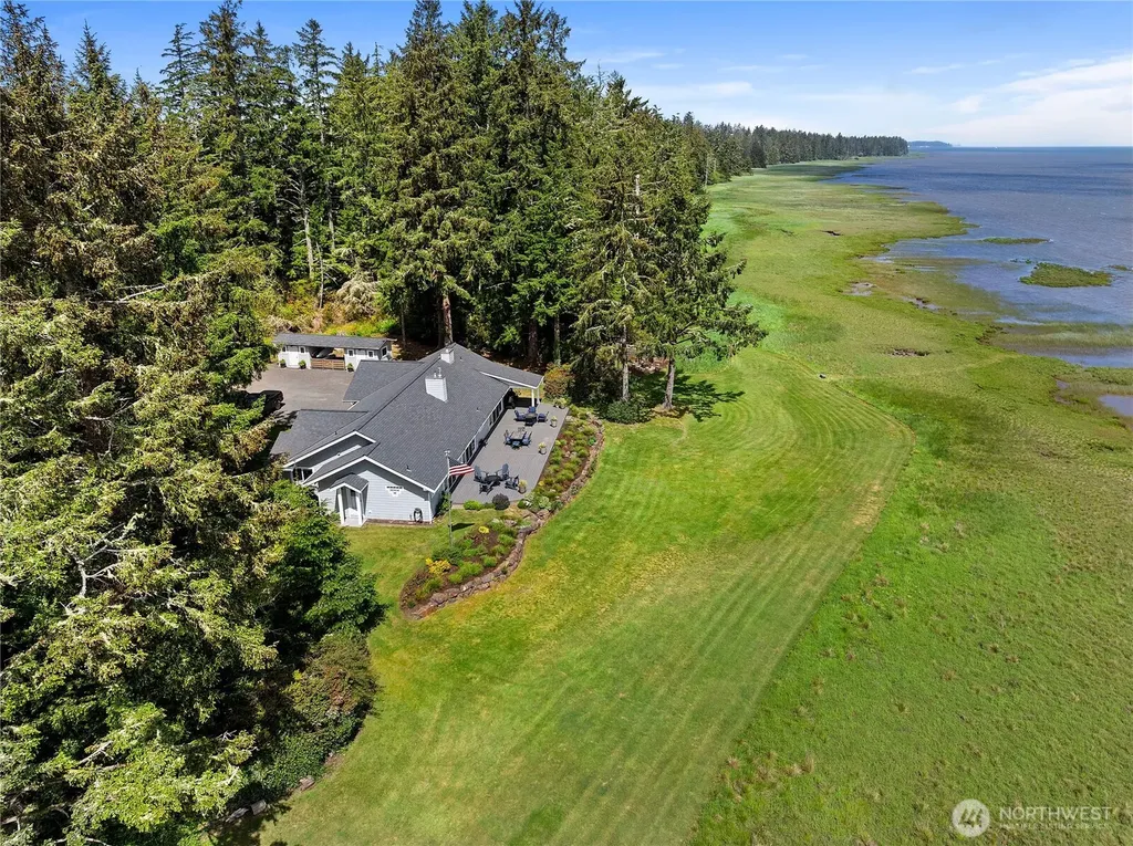 20000 Sandridge Road Long Beach WA 98631