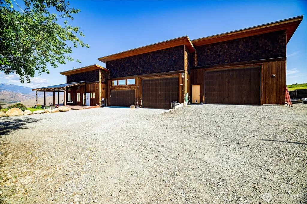 74 Sawtooth Vista Road Pateros WA 98846