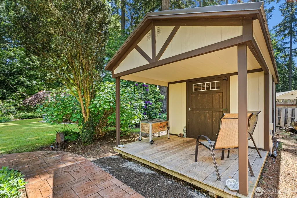 11303 Tower Road SW Lakewood WA 98498