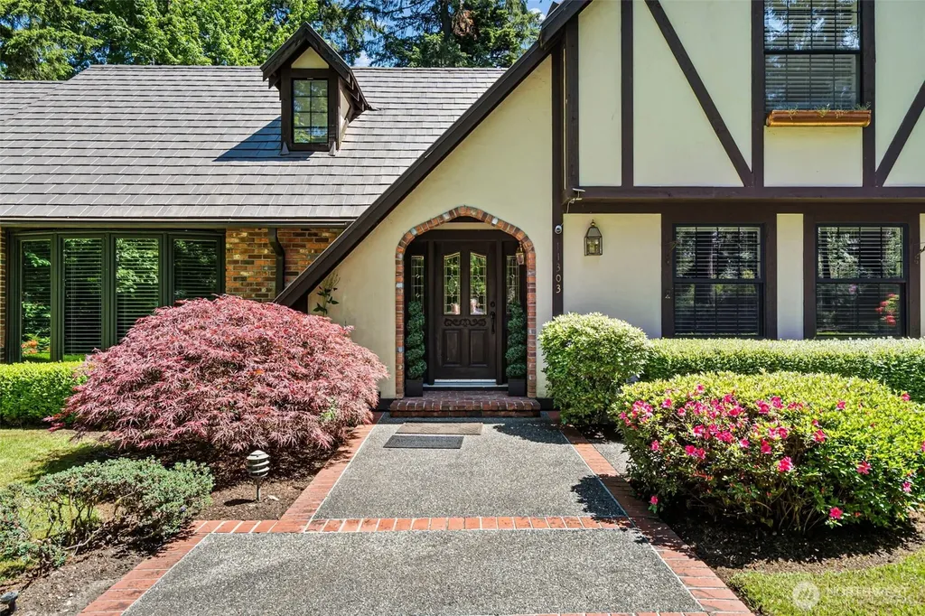 11303 Tower Road SW Lakewood WA 98498