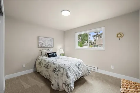 16518 26th Avenue SE Bothell WA 98012