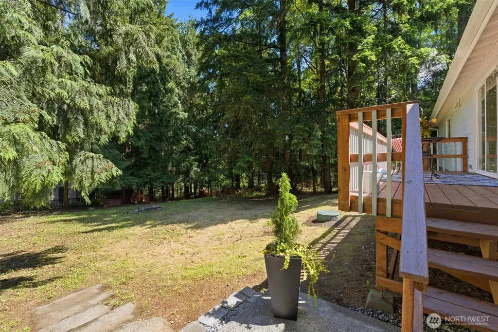 101 E Snow Cap Drive Belfair WA 98528