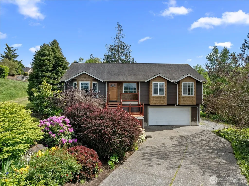 17116 Blackberry Court Mount Vernon WA 98274
