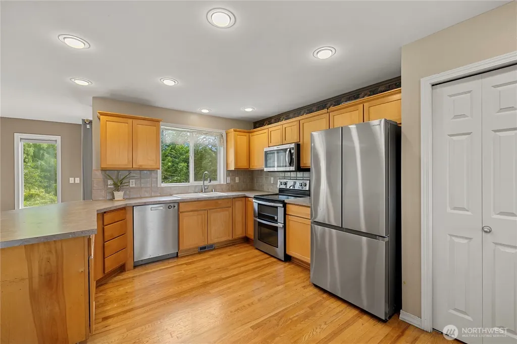 17116 Blackberry Court Mount Vernon WA 98274