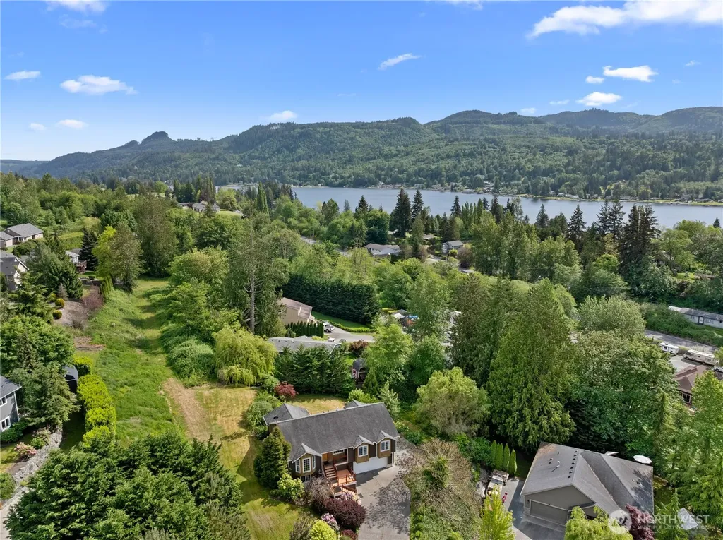 17116 Blackberry Court Mount Vernon WA 98274
