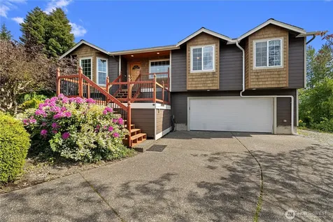 17116 Blackberry Court Mount Vernon WA 98274