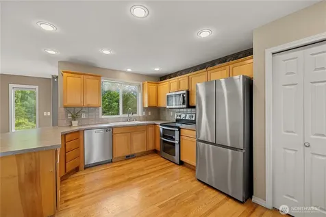 17116 Blackberry Court Mount Vernon WA 98274