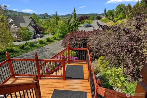 17116 Blackberry Court Mount Vernon WA 98274