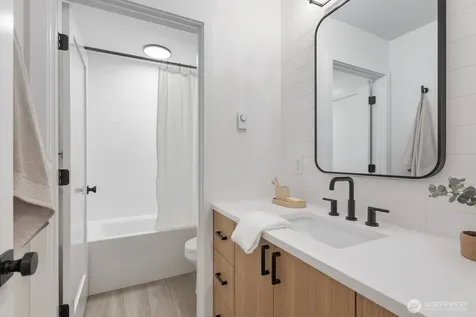 2769 59th Avenue SW Seattle WA 98116