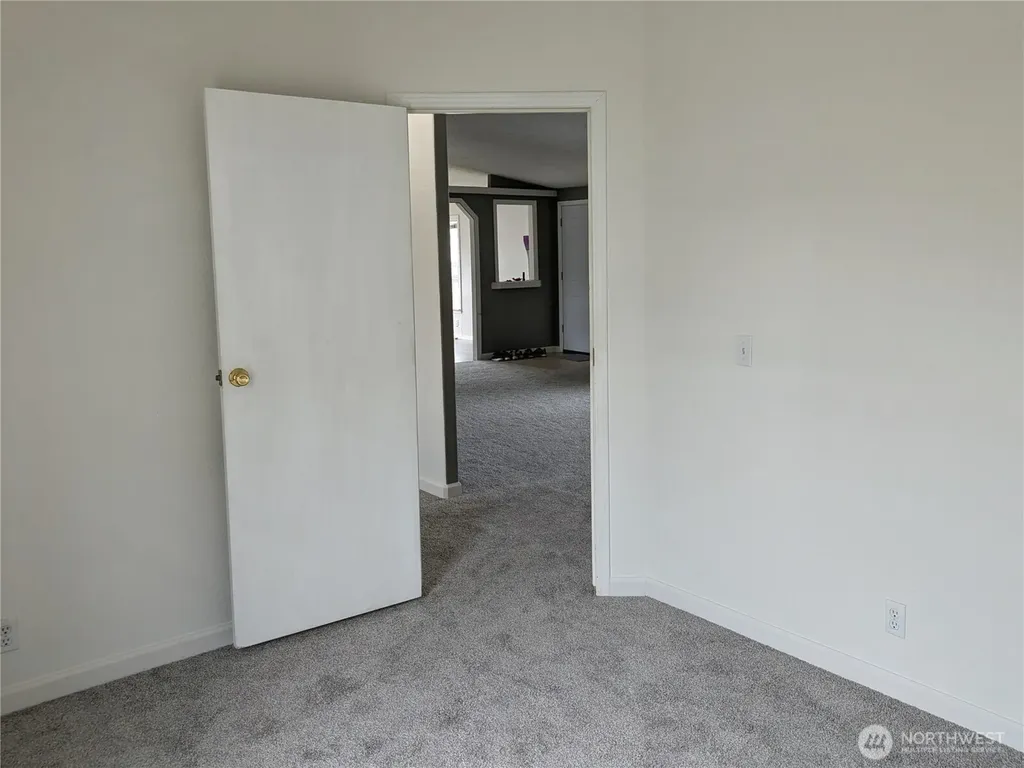 14206 124th Street Ct E Puyallup WA 98374