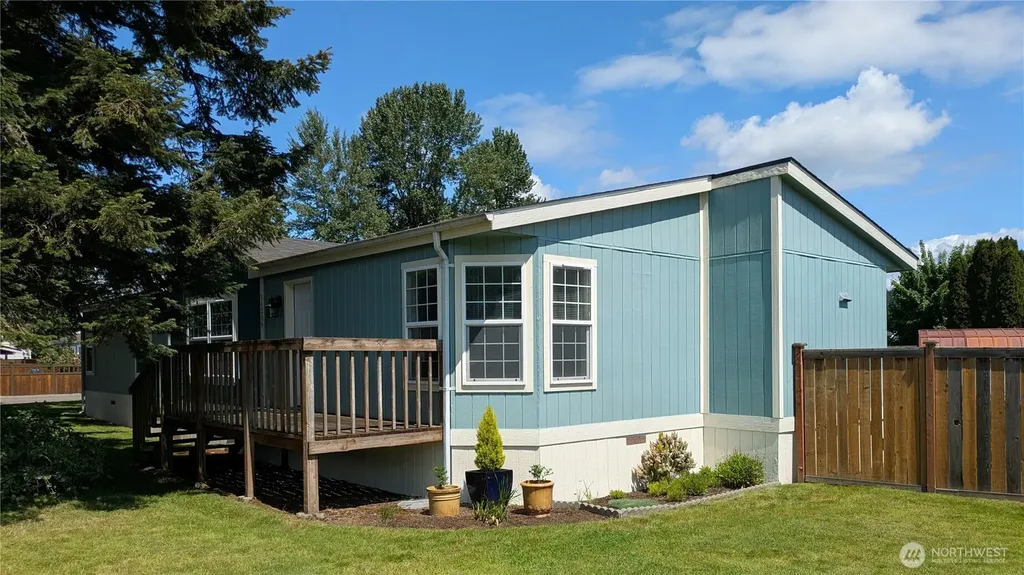 14206 124th Street Ct E Puyallup WA 98374
