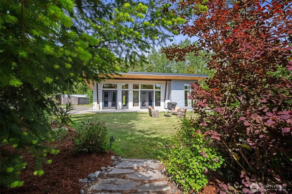 3902 Bay Road Ferndale WA 98248