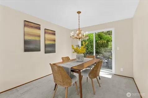 12109 SE 68th Place Bellevue WA 98006