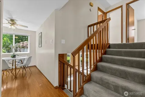 12109 SE 68th Place Bellevue WA 98006