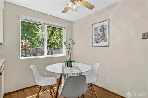 12109 SE 68th Place Bellevue WA 98006