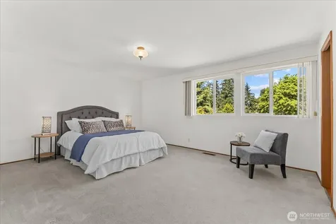 12109 SE 68th Place Bellevue WA 98006