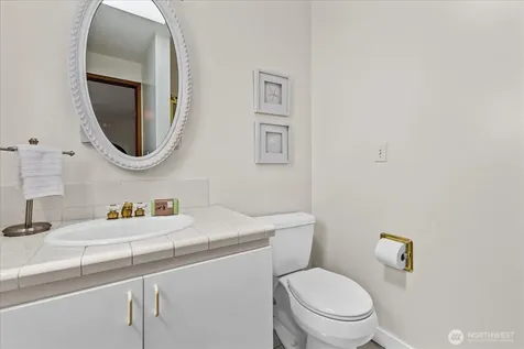 12109 SE 68th Place Bellevue WA 98006