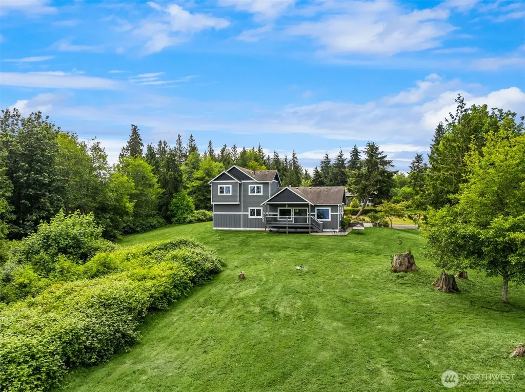 39170 NE No Name Place Hansville WA 98340