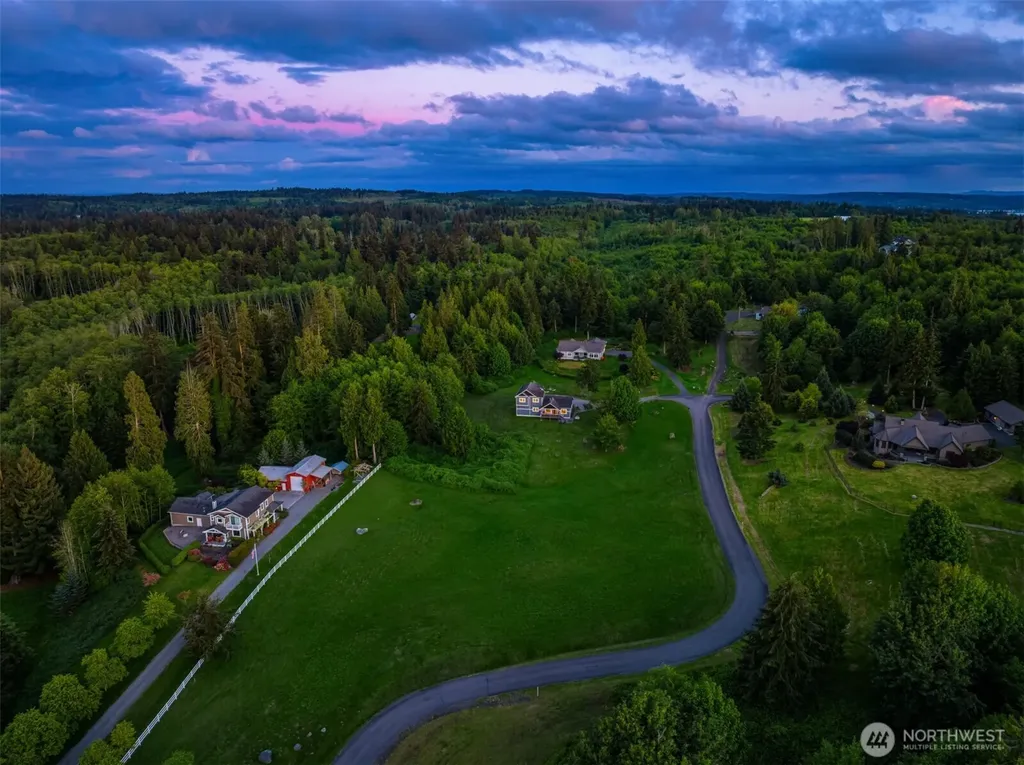 39170 NE No Name Place Hansville WA 98340