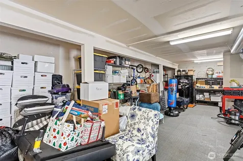 516 N 180th Street Shoreline WA 98133