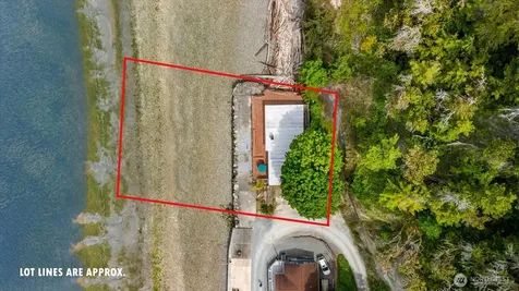 1085 Rockaway Lane Camano Island WA 98282
