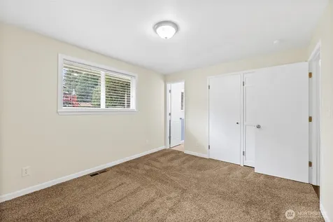 10518 132nd Street E Puyallup WA 98374