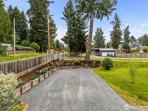 10518 132nd Street E Puyallup WA 98374