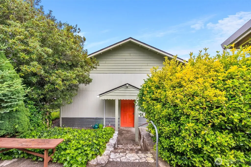 422 S Forrest Street Westport WA 98595