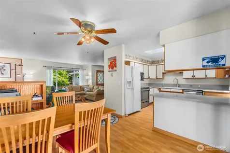 422 S Forrest Street Westport WA 98595