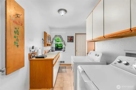 422 S Forrest Street Westport WA 98595