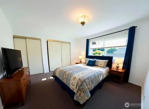 10110 Greenwood Avenue N Seattle WA 98133