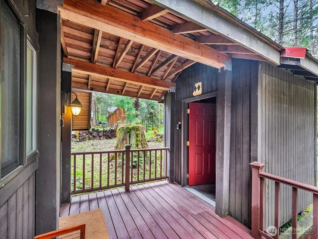 17117 Riverview E Enumclaw WA 98022
