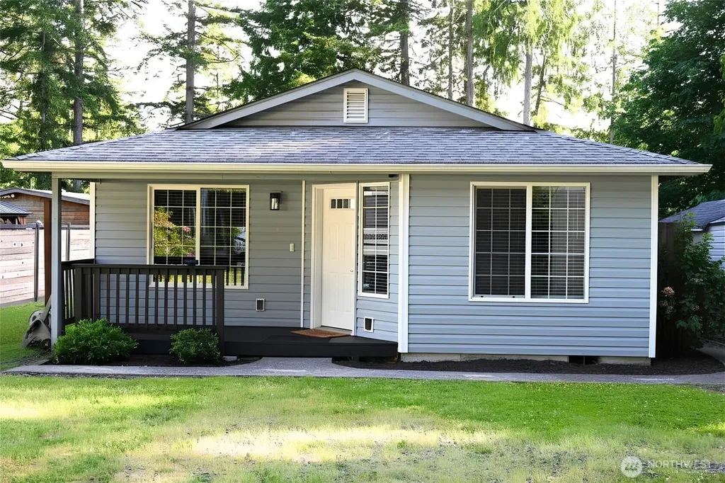 55 Wolf Road Quilcene WA 98376