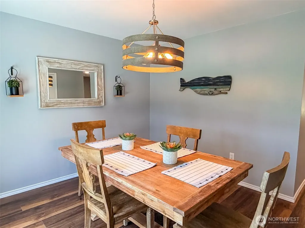 55 Wolf Road Quilcene WA 98376