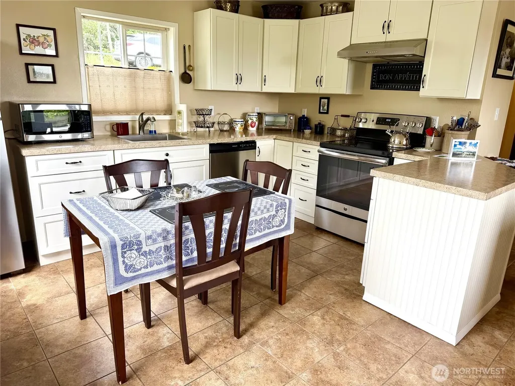 50 Ranchos Road Friday Harbor WA 98250