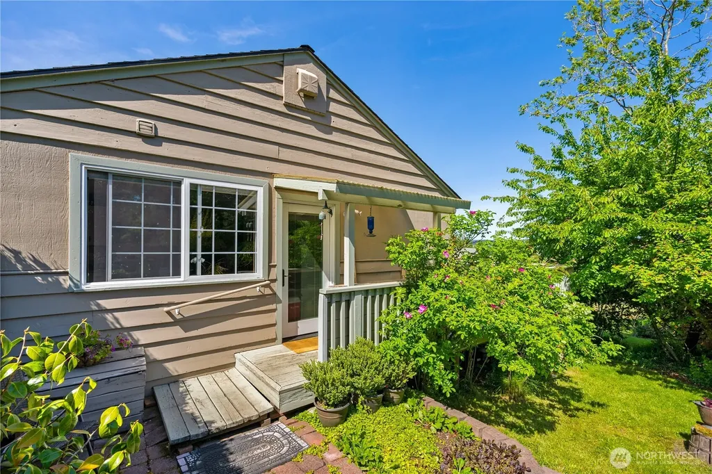 50 Ranchos Road Friday Harbor WA 98250