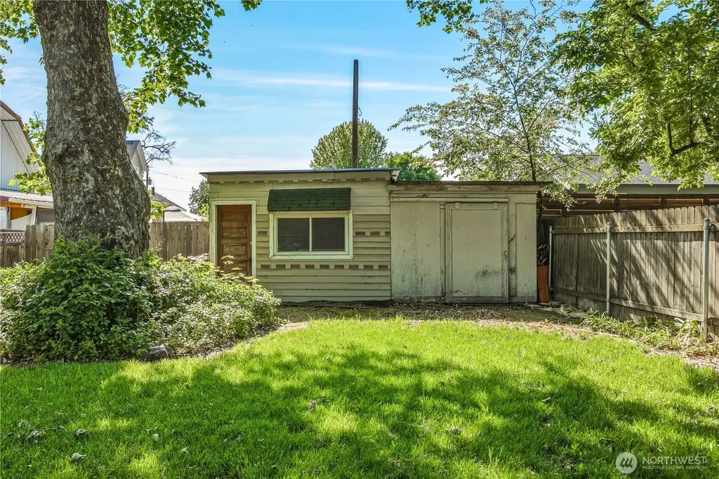 618 S 2nd Avenue Walla Walla WA 99362