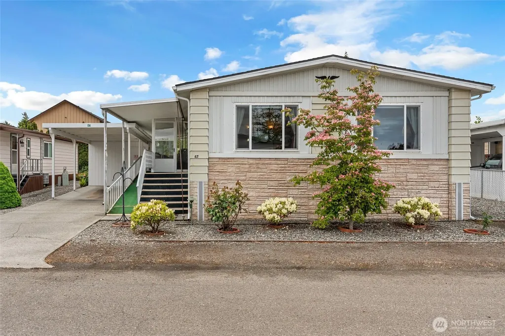 47 Juniper Mobile Estates Sequim WA 98382