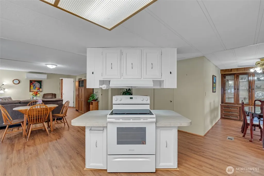 47 Juniper Mobile Estates Sequim WA 98382
