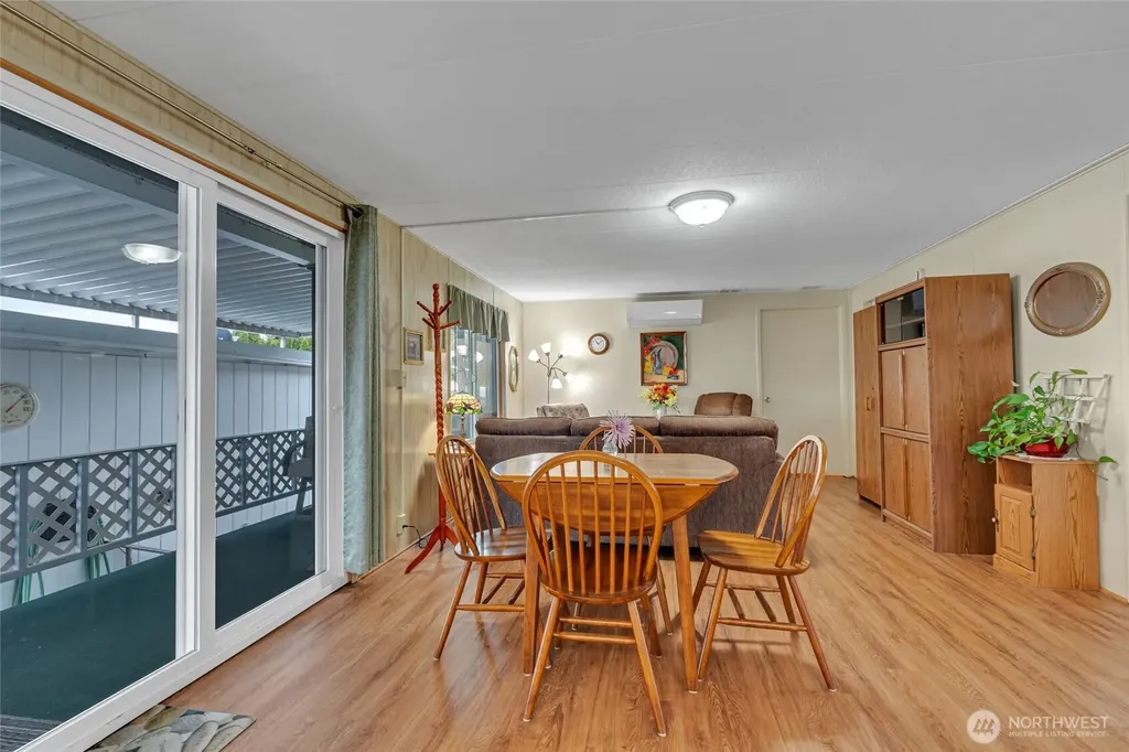 47 Juniper Mobile Estates Sequim WA 98382