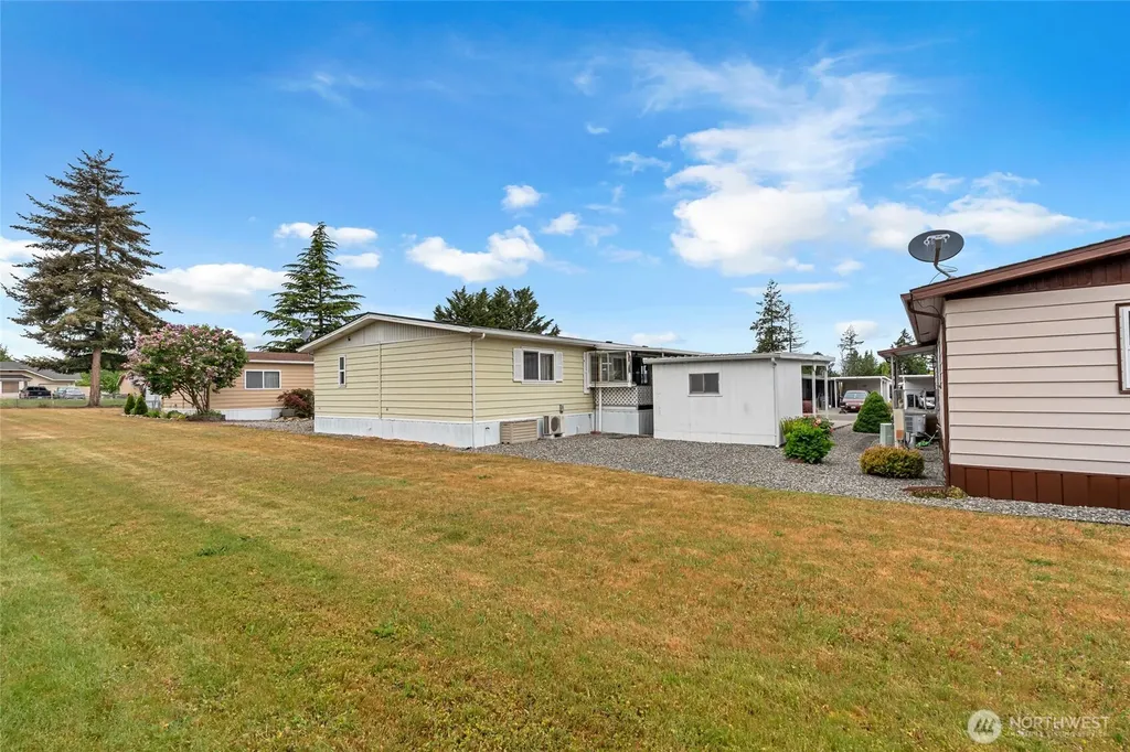 47 Juniper Mobile Estates Sequim WA 98382