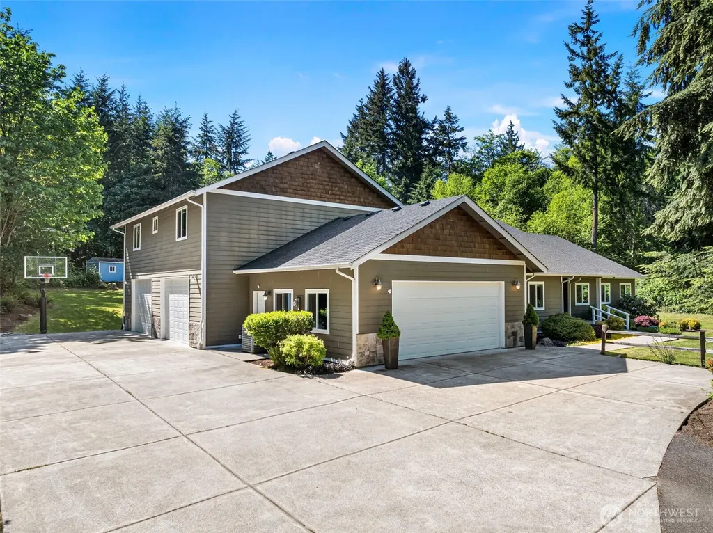 11668 Banner Rd SE Olalla WA 98359