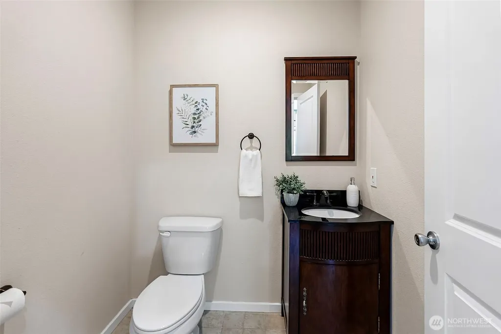 11668 Banner Rd SE Olalla WA 98359