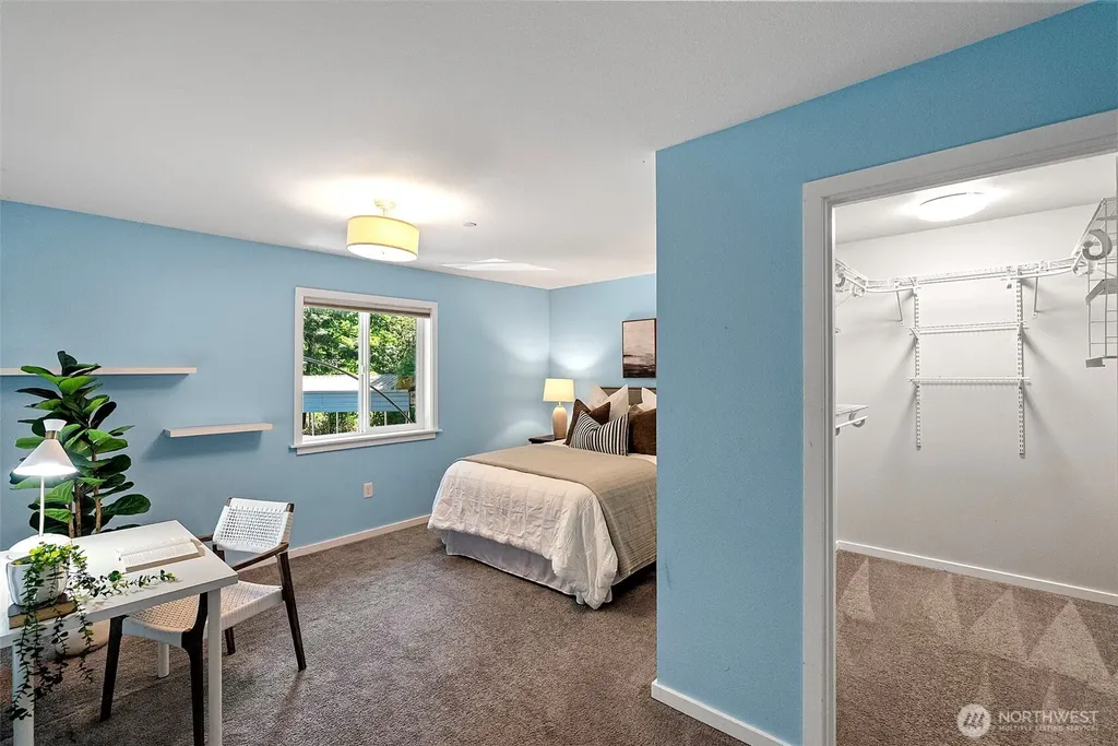 11668 Banner Rd SE Olalla WA 98359
