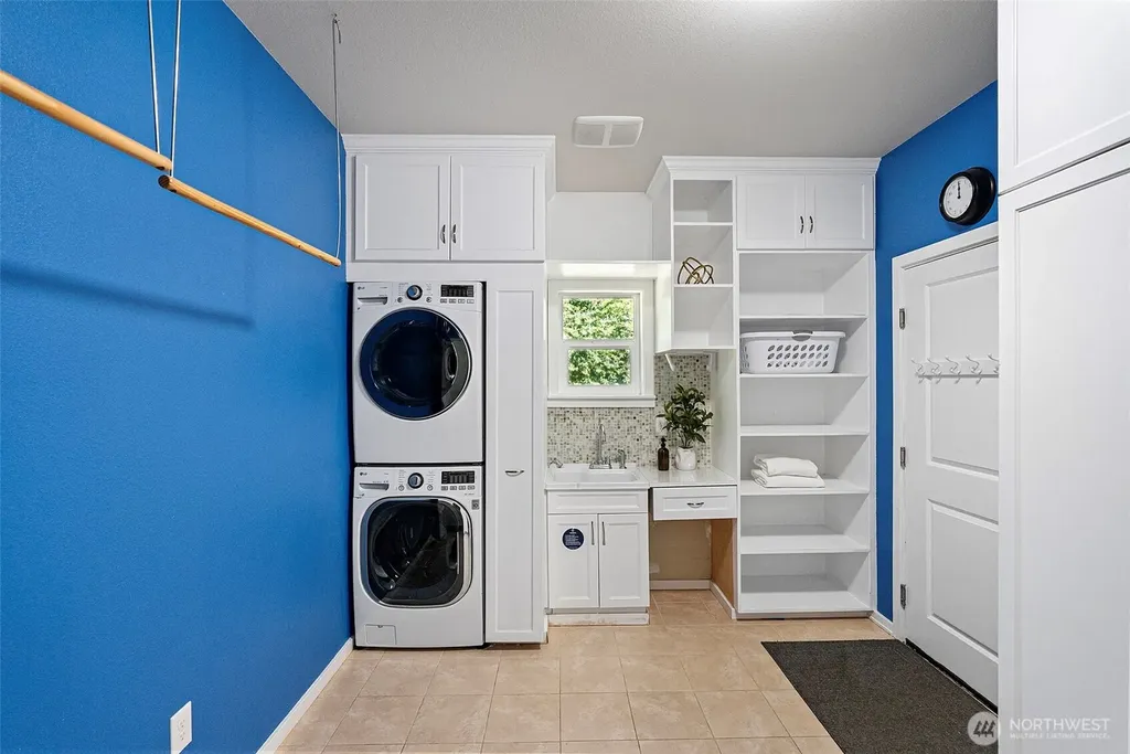 11668 Banner Rd SE Olalla WA 98359