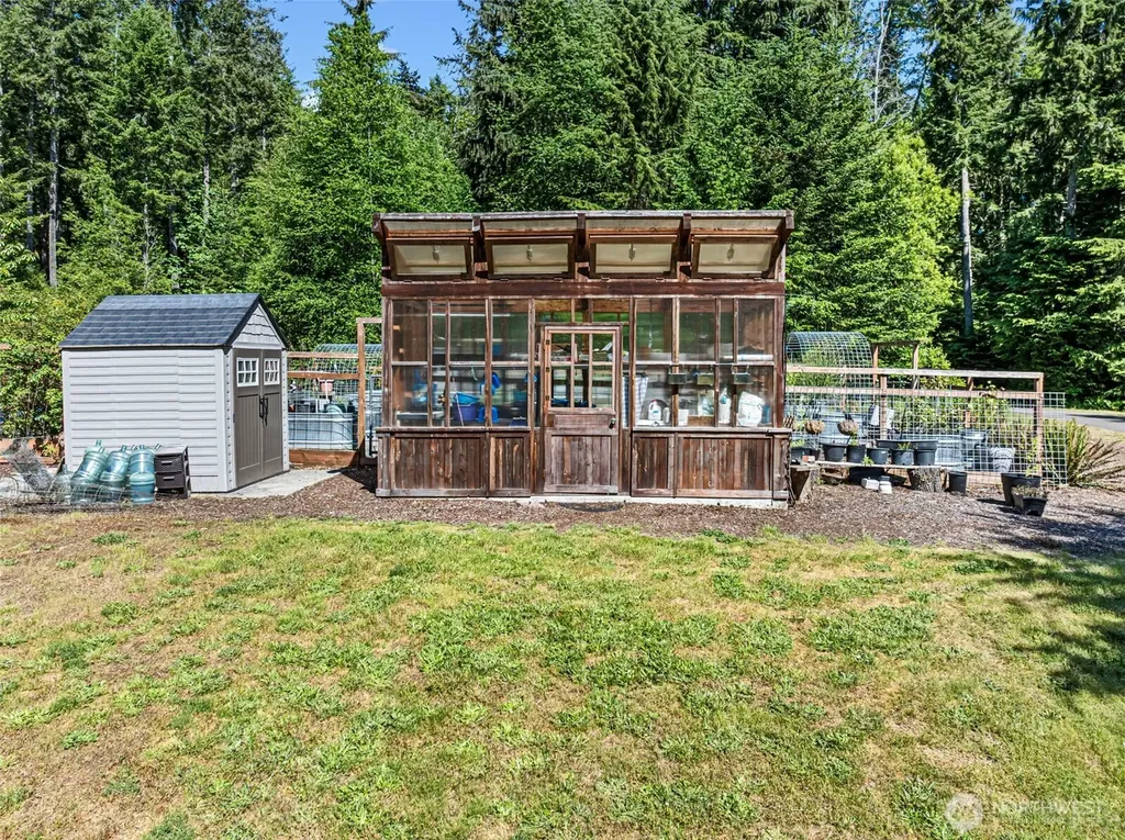 11668 Banner Rd SE Olalla WA 98359