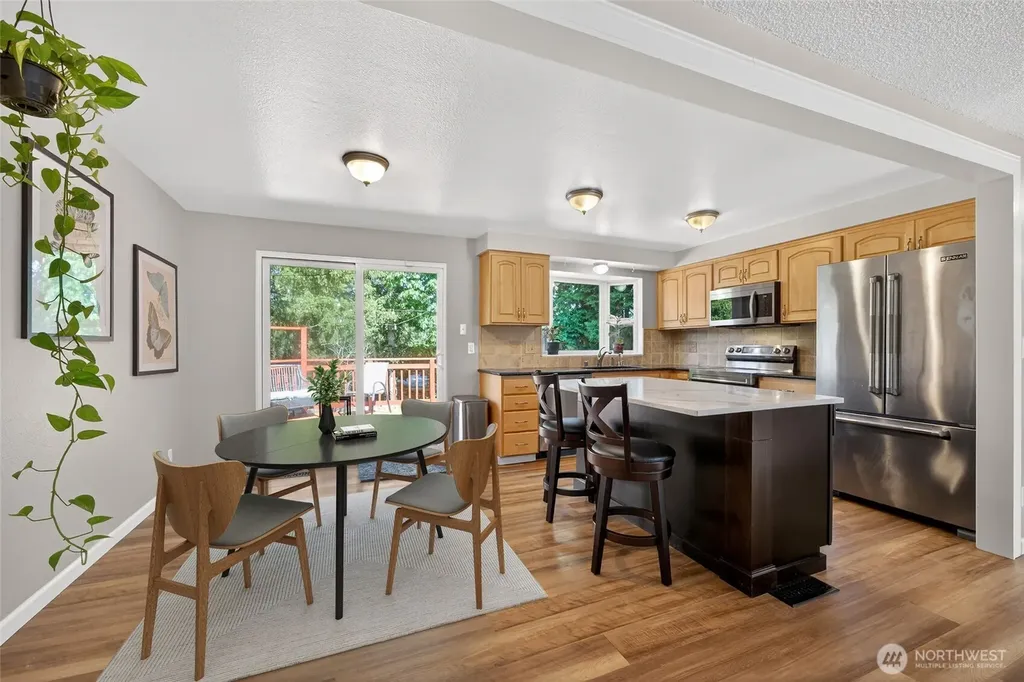 25312 144th Place SE Kent WA 98042